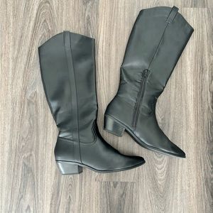 Black Tall Boots